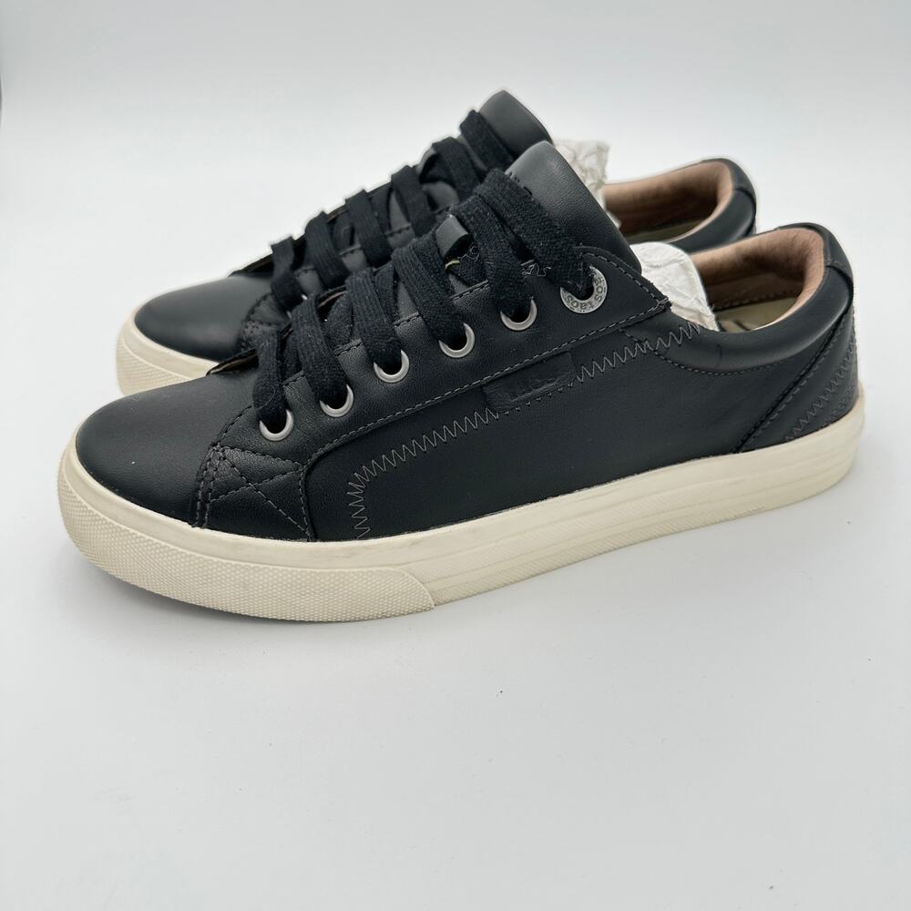 Taos Footwear Black and Cream Sneakers